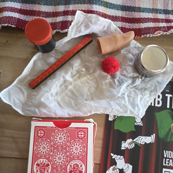 Ultimate Magic Trick Kit - Picture 5 of 16